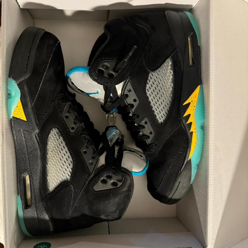Jordan 5 Aqua size men 9.5